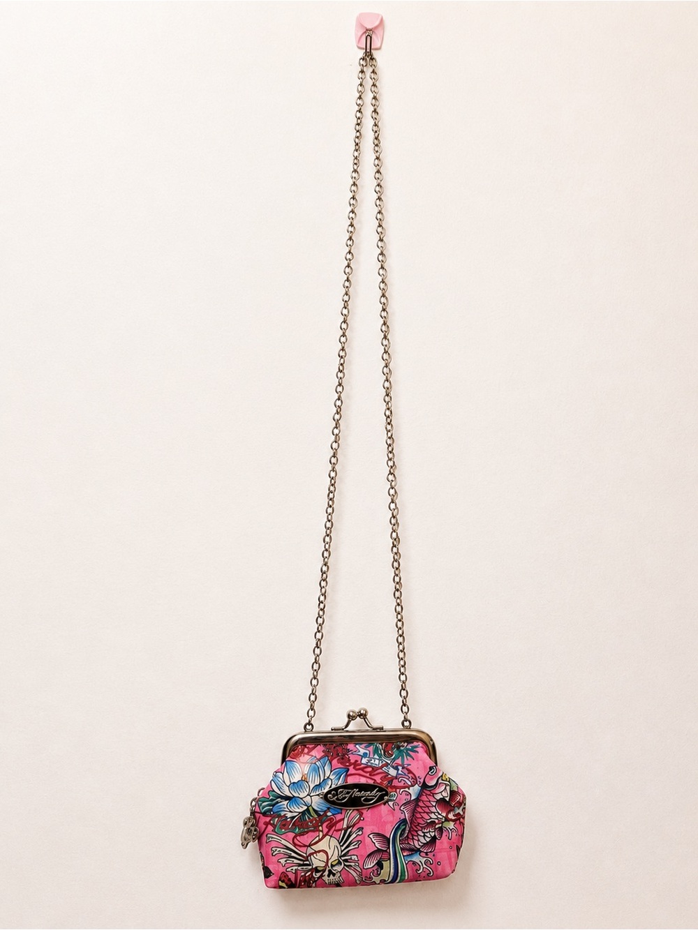NWOT Ed Hardy Pink Kiss-Lock Chain crossbody - Picture 6 of 8
